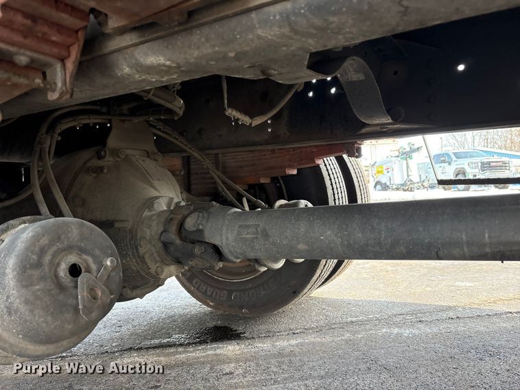 image for item FK1172 2006 GMC C7500 Crew Cab infrared asphalt heater truck