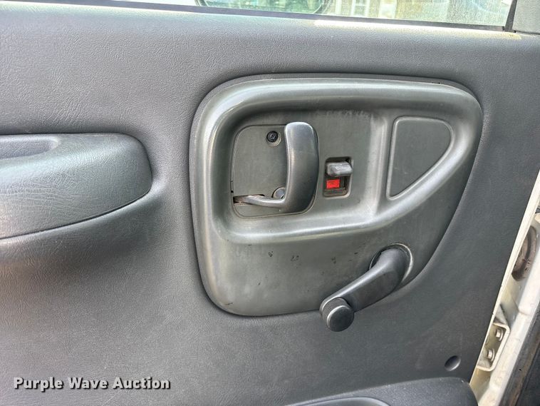 image for item FK1172 2006 GMC C7500 Crew Cab infrared asphalt heater truck