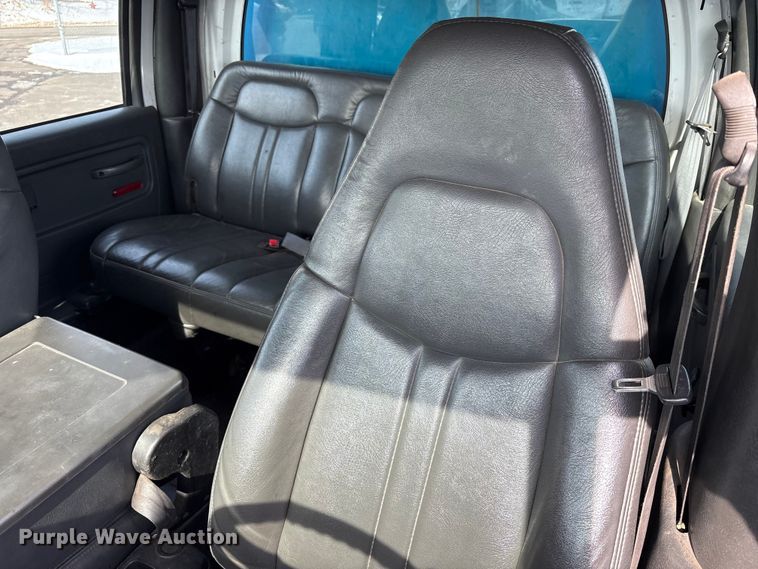 image for item FK1172 2006 GMC C7500 Crew Cab infrared asphalt heater truck