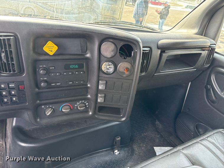 image for item FK1172 2006 GMC C7500 Crew Cab infrared asphalt heater truck