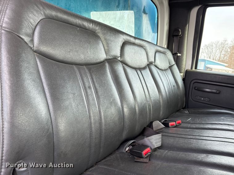 image for item FK1172 2006 GMC C7500 Crew Cab infrared asphalt heater truck