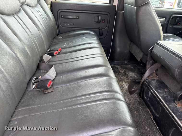 image for item FK1172 2006 GMC C7500 Crew Cab infrared asphalt heater truck