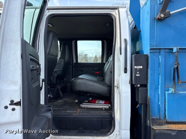 image for item FK1172 2006 GMC C7500 Crew Cab infrared asphalt heater truck