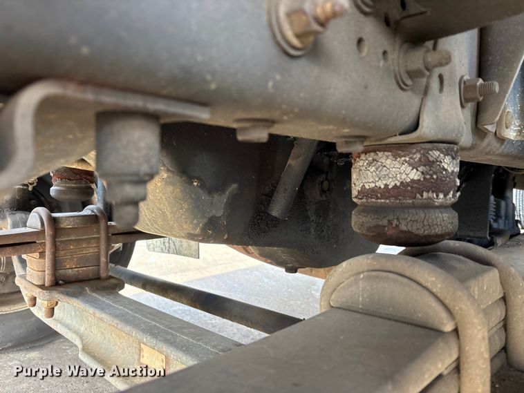 image for item FK1172 2006 GMC C7500 Crew Cab infrared asphalt heater truck