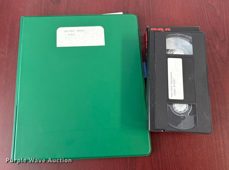 image for item FK1172 2006 GMC C7500 Crew Cab infrared asphalt heater truck