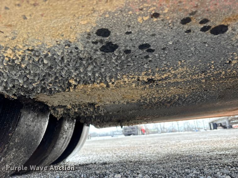 image for item FK1175 1998 Hamm GRW5 pneumatic roller