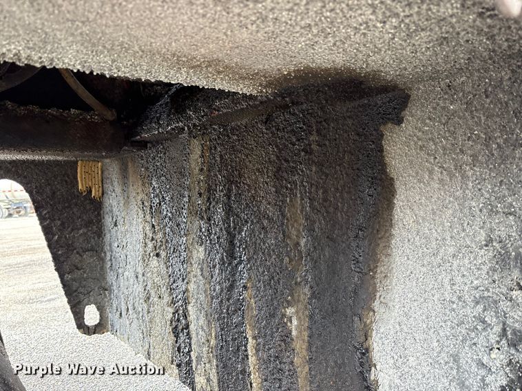 image for item FK1175 1998 Hamm GRW5 pneumatic roller