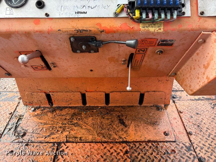 image for item FK1175 1998 Hamm GRW5 pneumatic roller