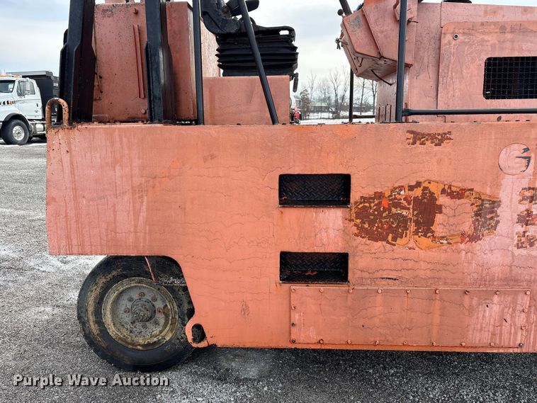 image for item FK1175 1998 Hamm GRW5 pneumatic roller