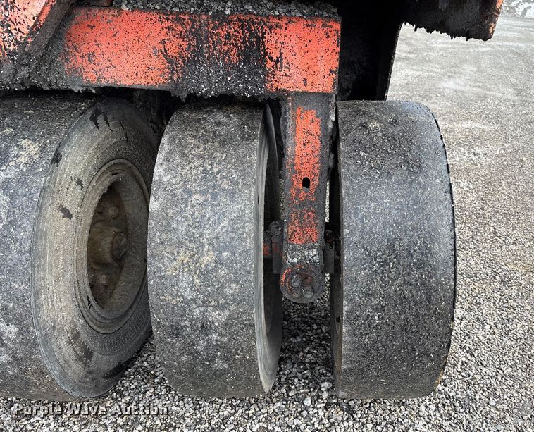 image for item FK1175 1998 Hamm GRW5 pneumatic roller