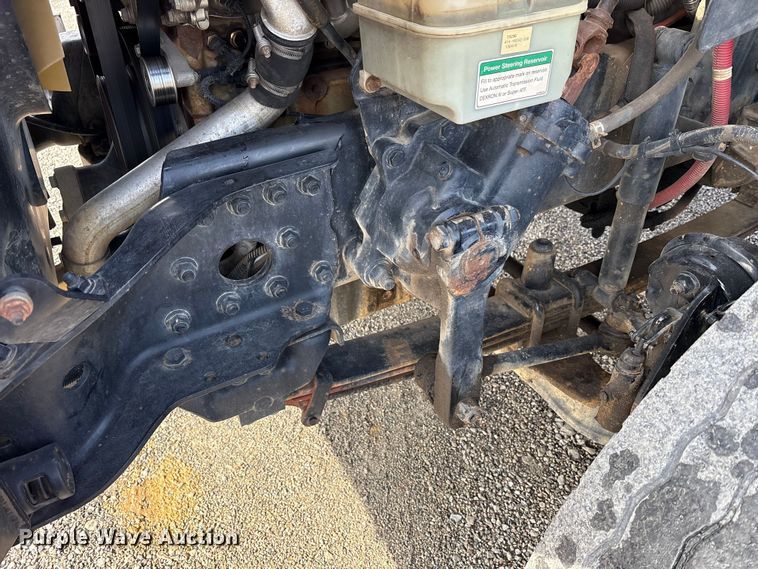 image for item FK1176 2014 Freightliner 114SD truck cab and chassis