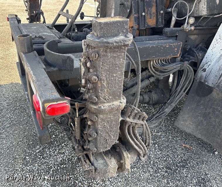 image for item FK1177 2008 Sterling oil distributor truck