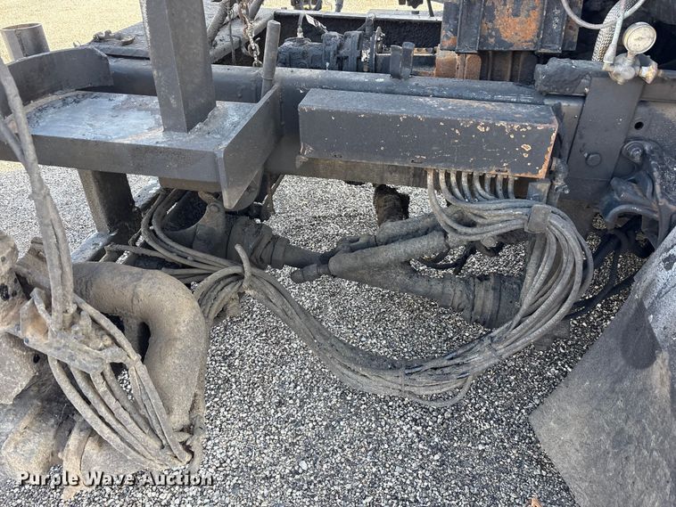 image for item FK1177 2008 Sterling oil distributor truck