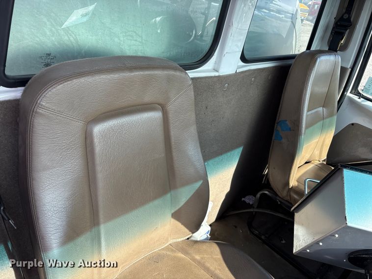 image for item FK1177 2008 Sterling oil distributor truck