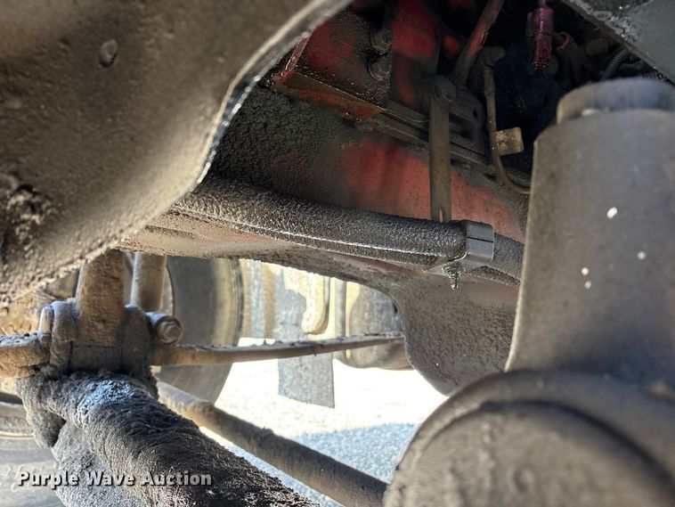 image for item FK1177 2008 Sterling oil distributor truck