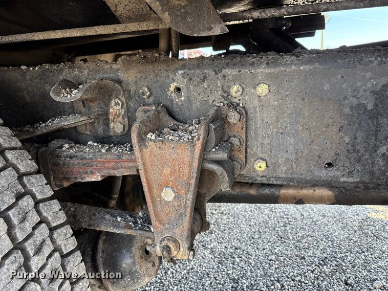 image for item FK1178 2000 Freightliner FL70 oil distributor truck