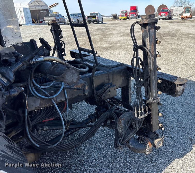 image for item FK1178 2000 Freightliner FL70 oil distributor truck