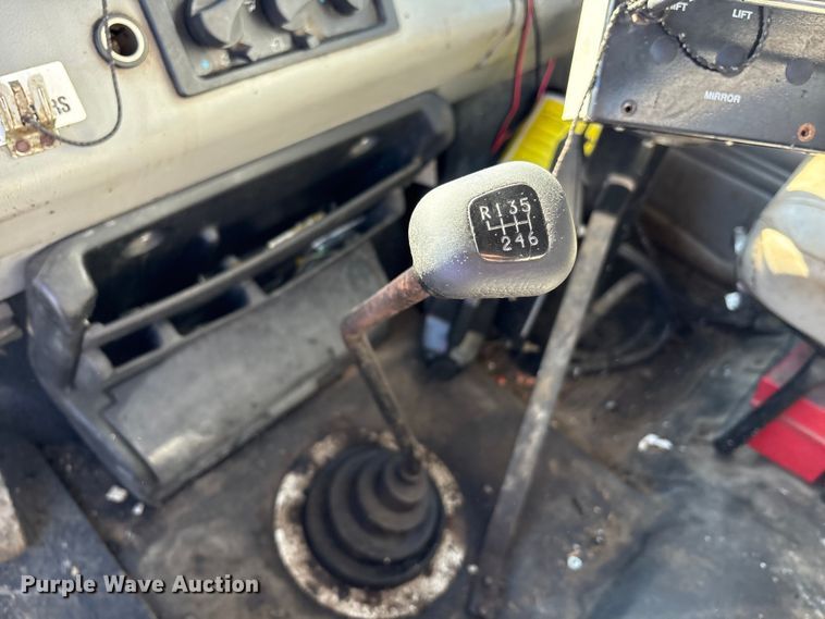 image for item FK1178 2000 Freightliner FL70 oil distributor truck