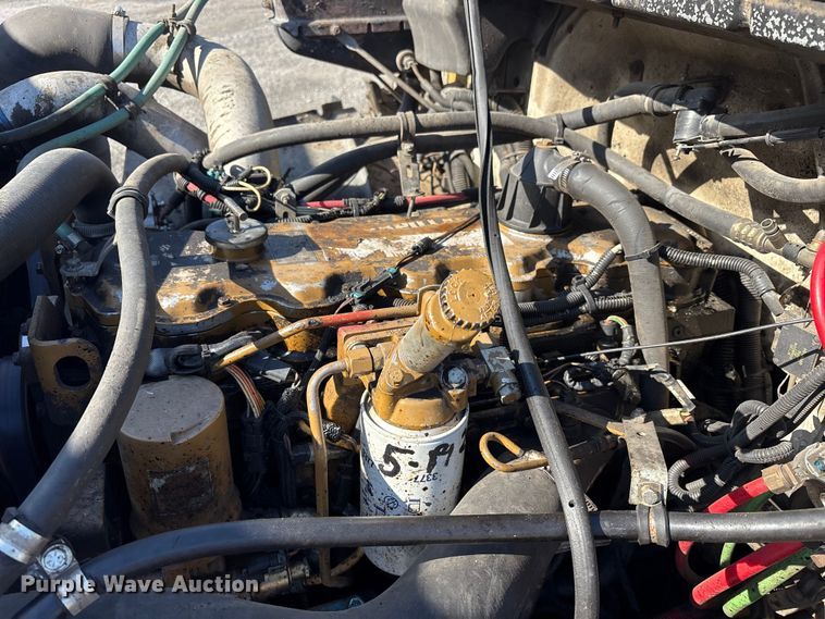 image for item FK1178 2000 Freightliner FL70 oil distributor truck