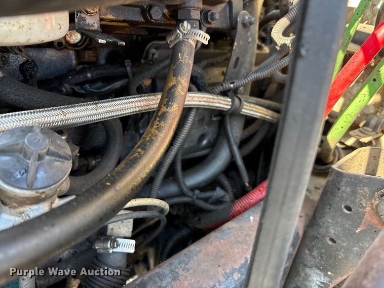 image for item FK1178 2000 Freightliner FL70 oil distributor truck