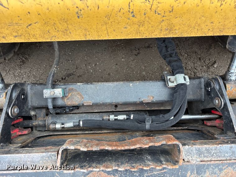 image for item FK1180 2018 Caterpillar 262D skid steer loader
