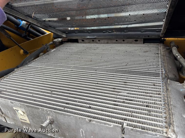 image for item FK1180 2018 Caterpillar 262D skid steer loader