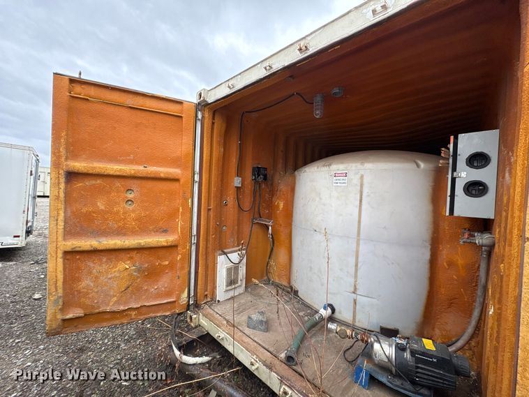 image for item FK1183 Water tank container