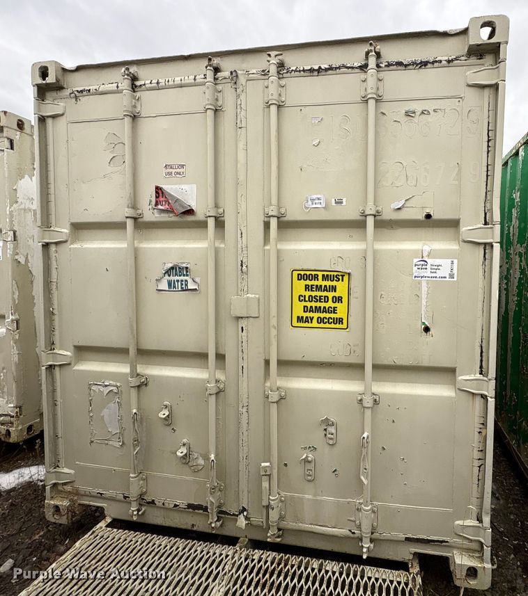 image for item FK1184 Water tank container