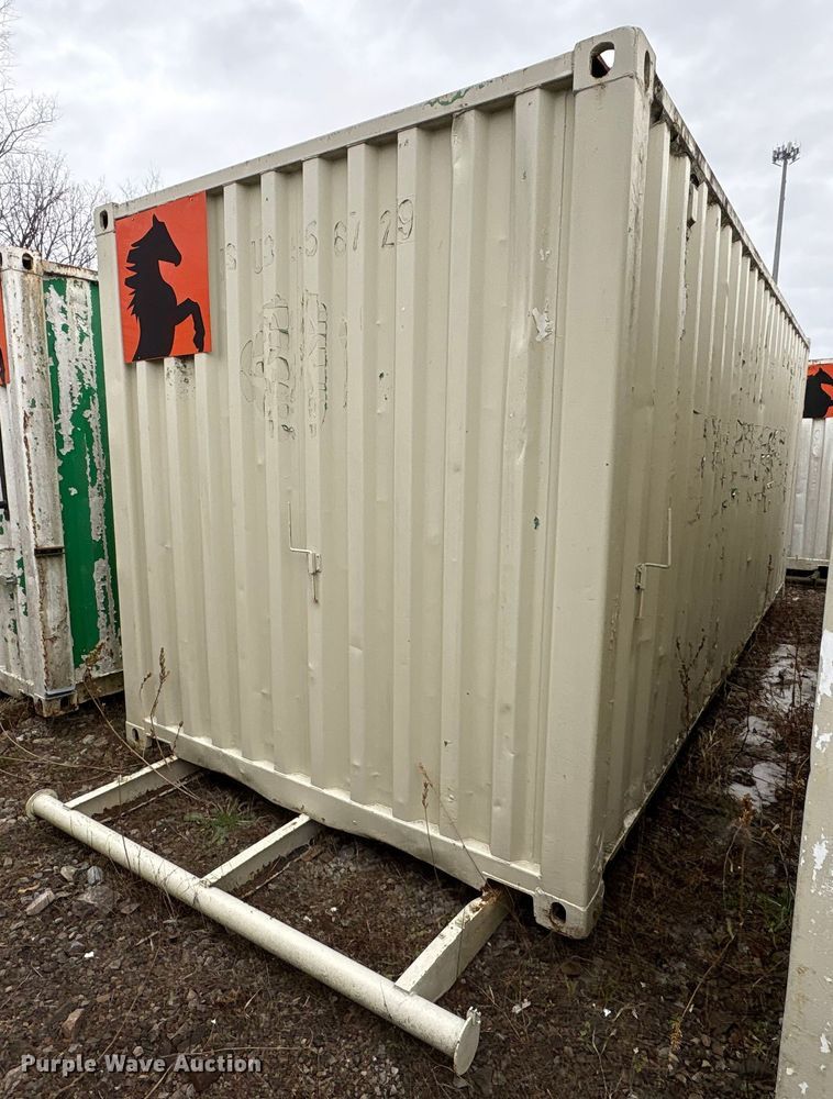 image for item FK1184 Water tank container