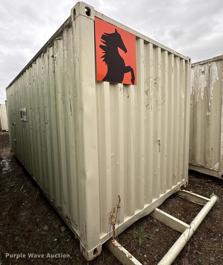 image for item FK1184 Water tank container