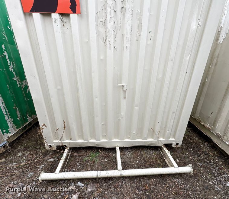 image for item FK1184 Water tank container