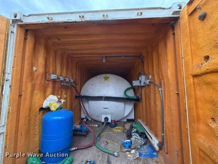 image for item FK1184 Water tank container