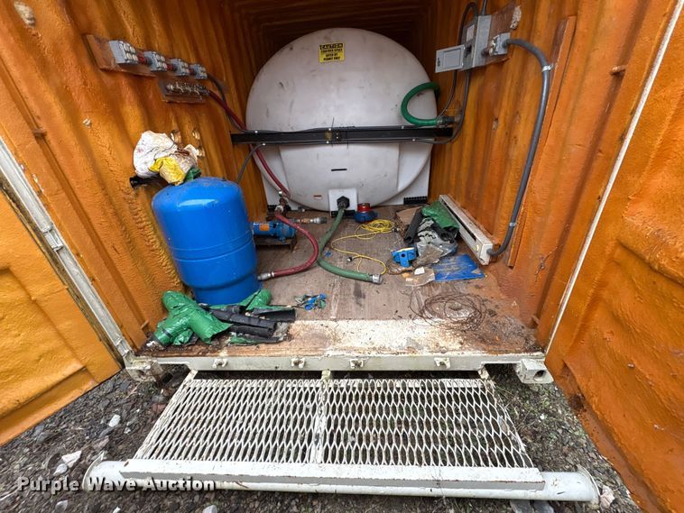 image for item FK1184 Water tank container