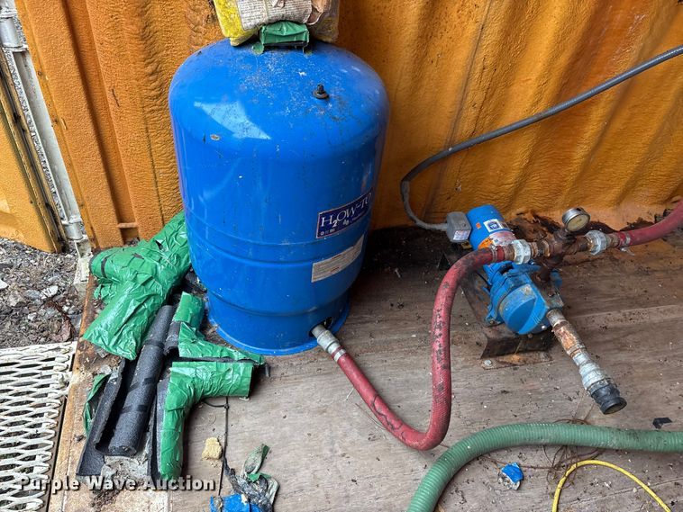 image for item FK1184 Water tank container