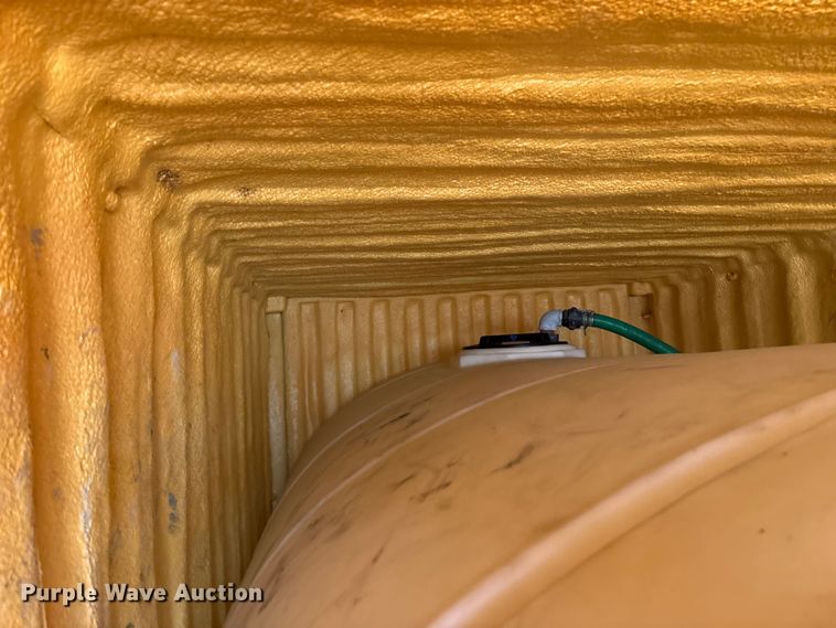 image for item FK1184 Water tank container