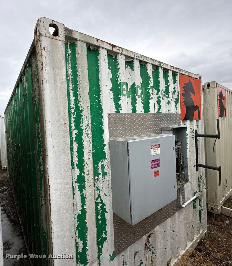 image for item FK1185 Water tank container