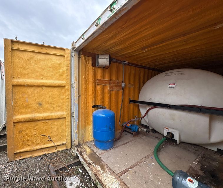 image for item FK1185 Water tank container