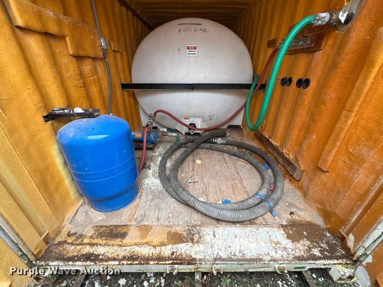 image for item FK1186 Water tank container