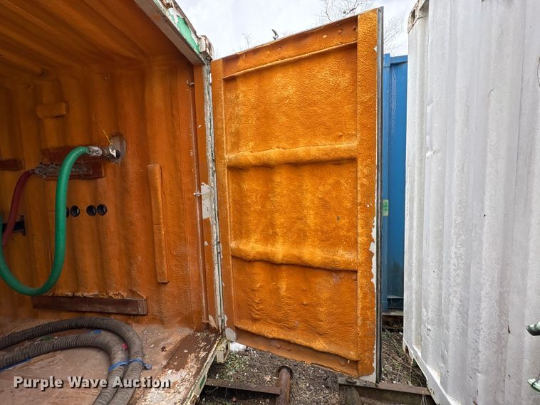 image for item FK1186 Water tank container