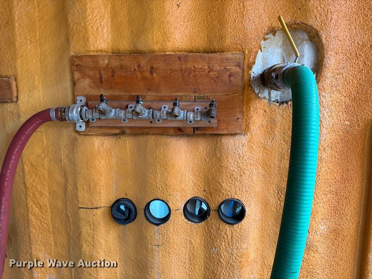 image for item FK1186 Water tank container