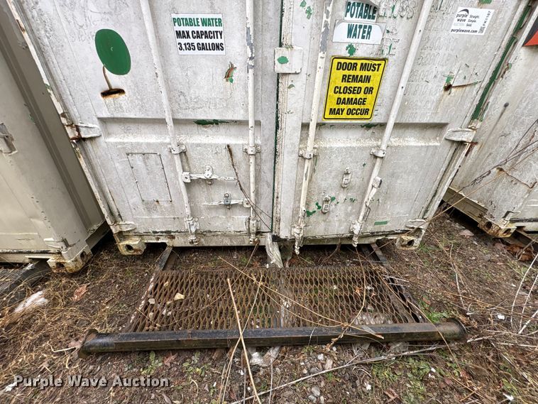 image for item FK1187 Water tank container