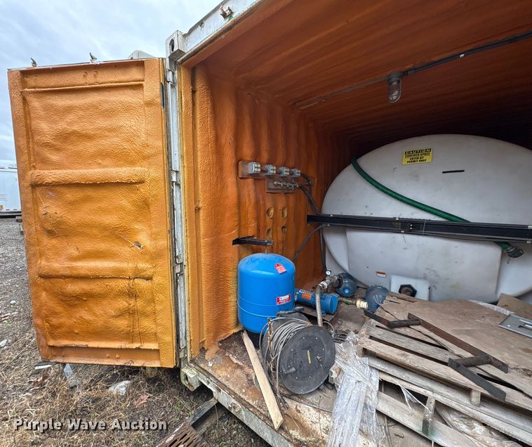 image for item FK1187 Water tank container