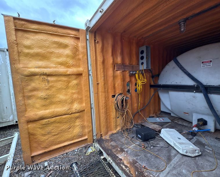 image for item FK1188 Water tank container