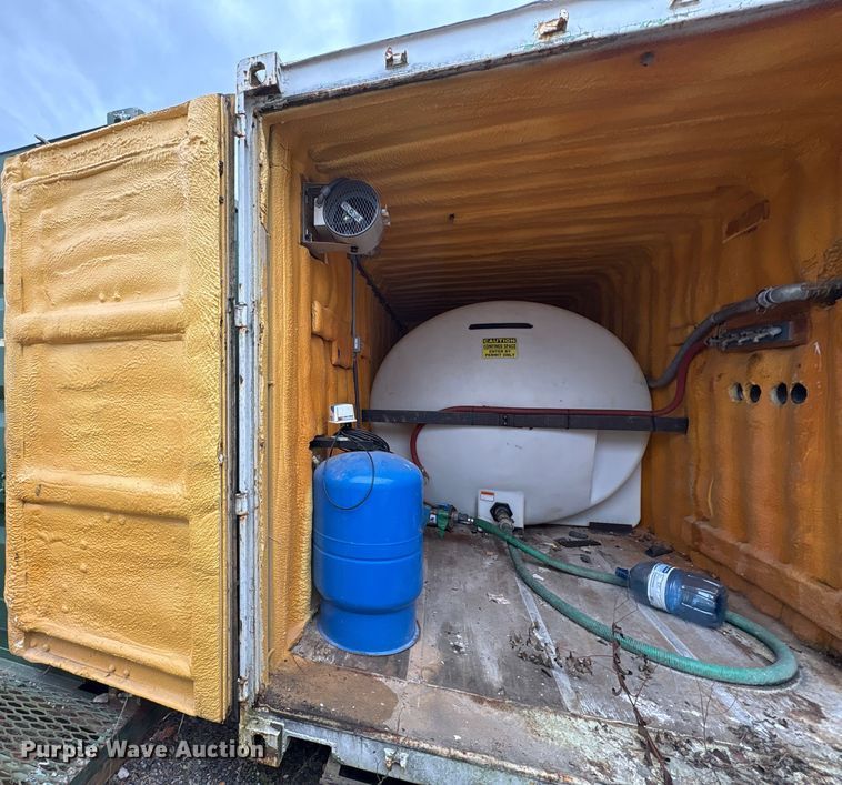 image for item FK1189 Water tank container