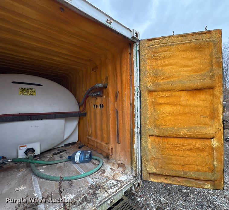 image for item FK1189 Water tank container