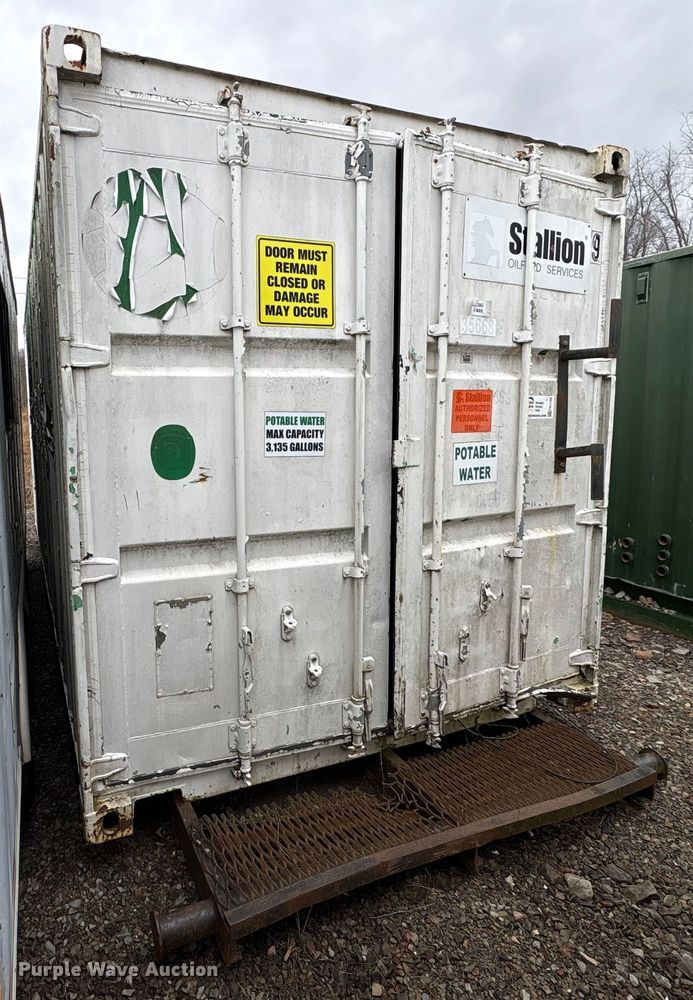 image for item FK1190 Water tank container