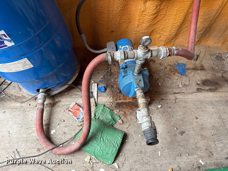 image for item FK1190 Water tank container