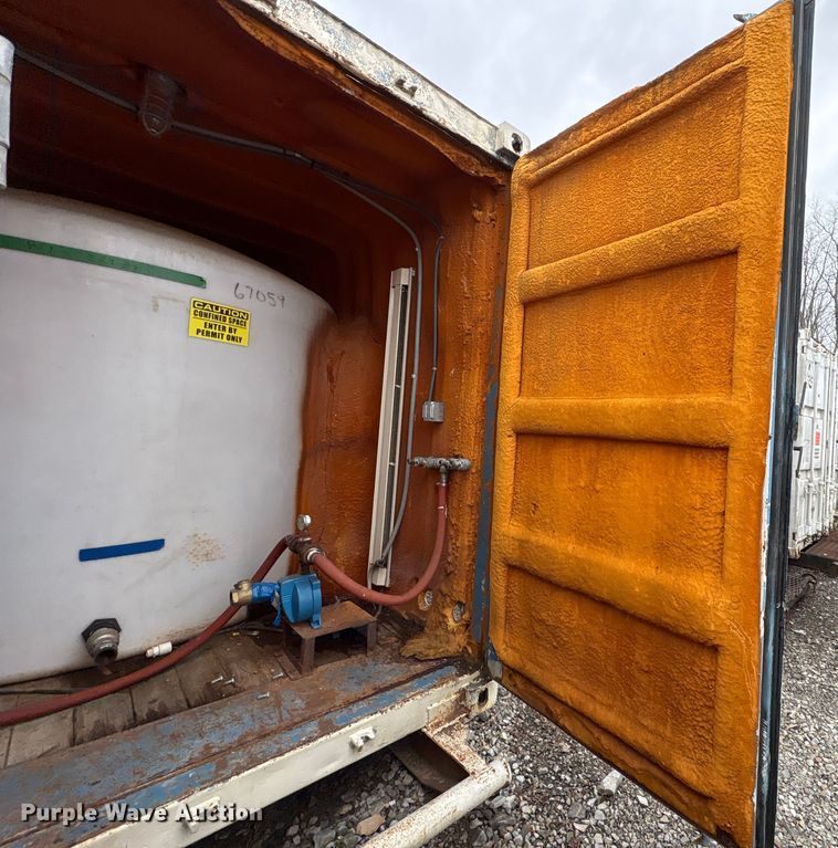 image for item FK1191 Water tank container