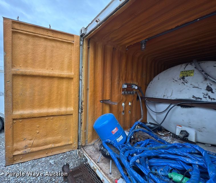 image for item FK1192 Water tank container