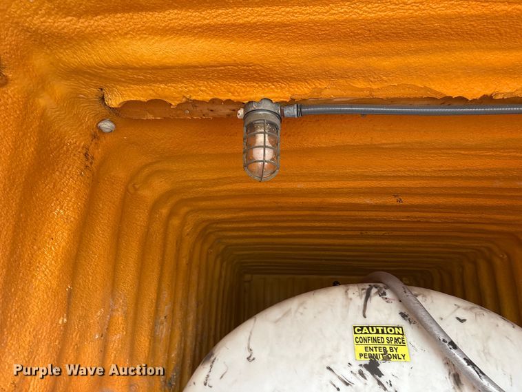 image for item FK1192 Water tank container